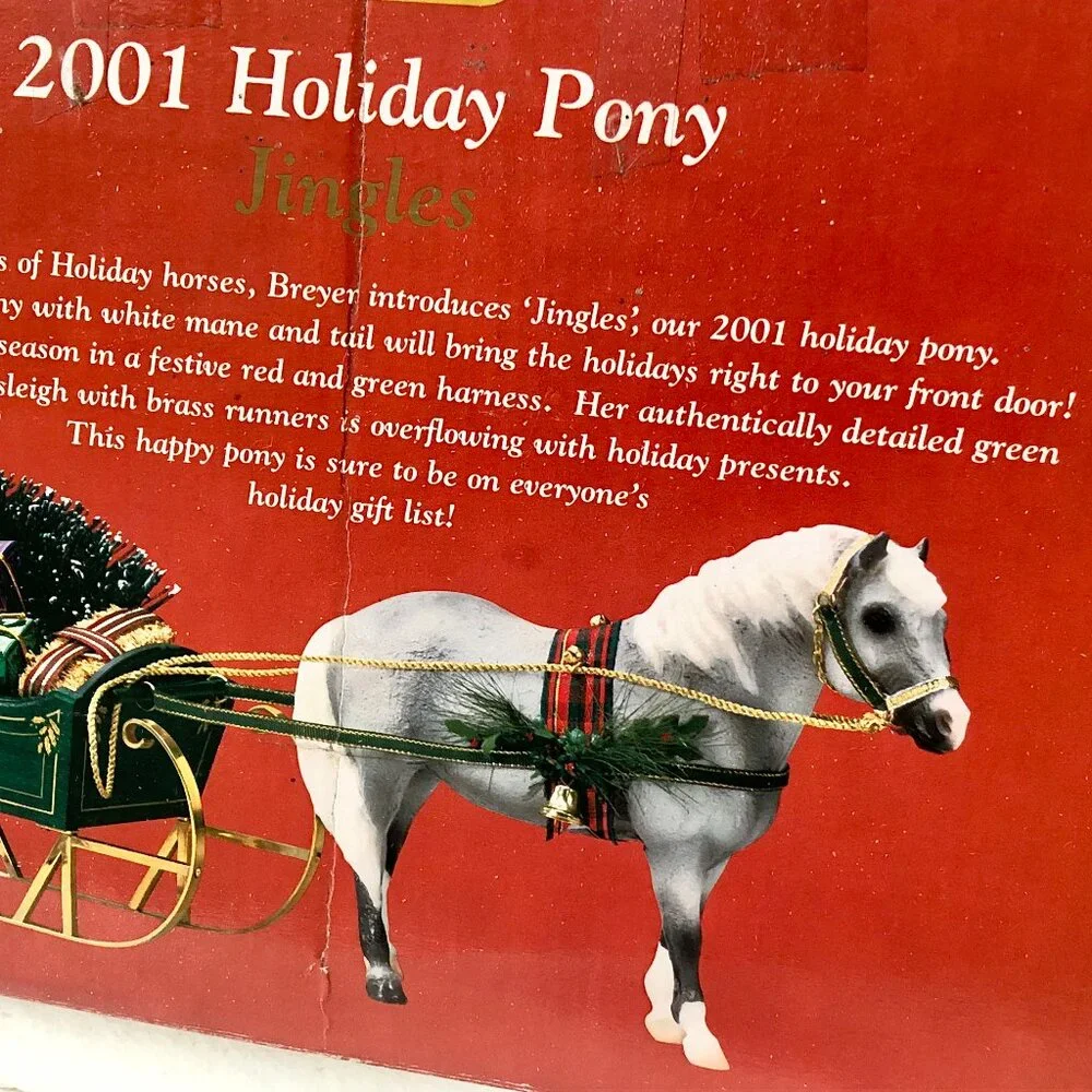 Breyer Model Horse JINGLES 2001 Holiday Pony Sleigh and Gifts New